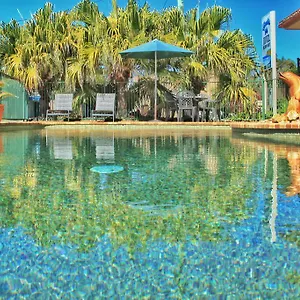 Santa Fe And Units Lennox Head